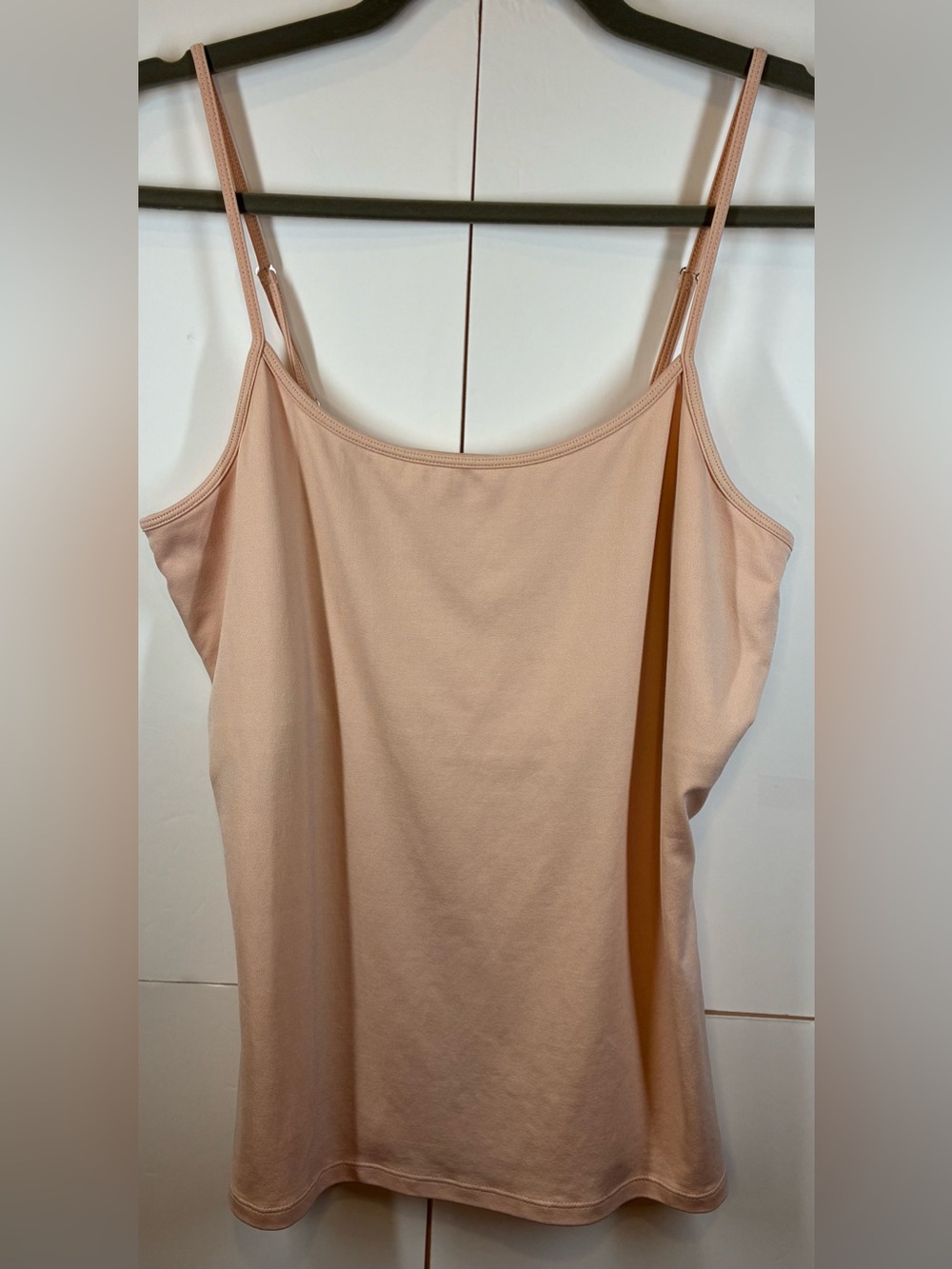 White House Black Market Seamless Stretch Cami Tank Top Women's Large Blush Pink